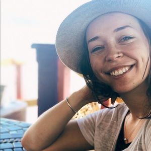 Meet your Posher, Shannon